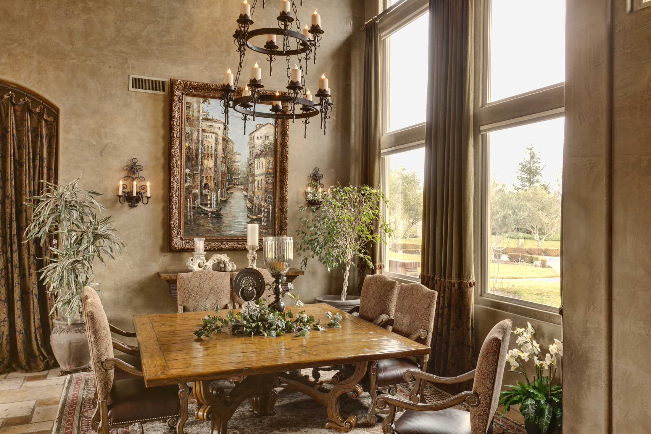 Tuscan Traditions: Warmth and Hospitality in Home Decor