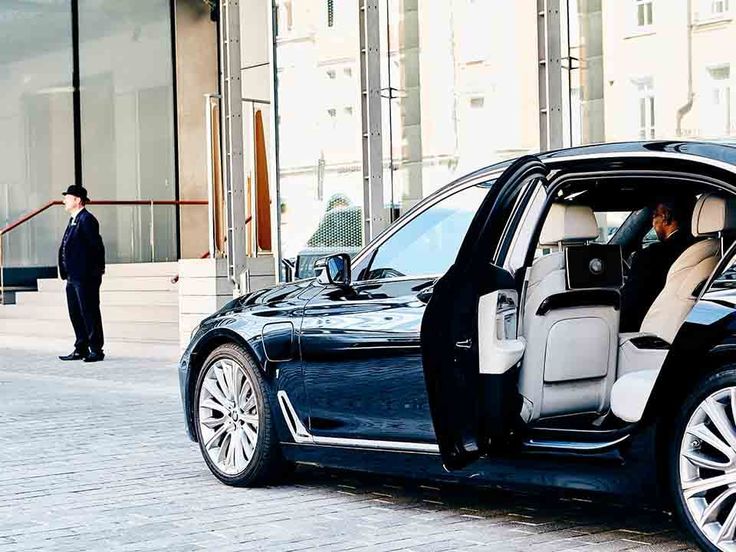 Luxury Chauffeur Service Melbourne: Experience Elegance on the Go